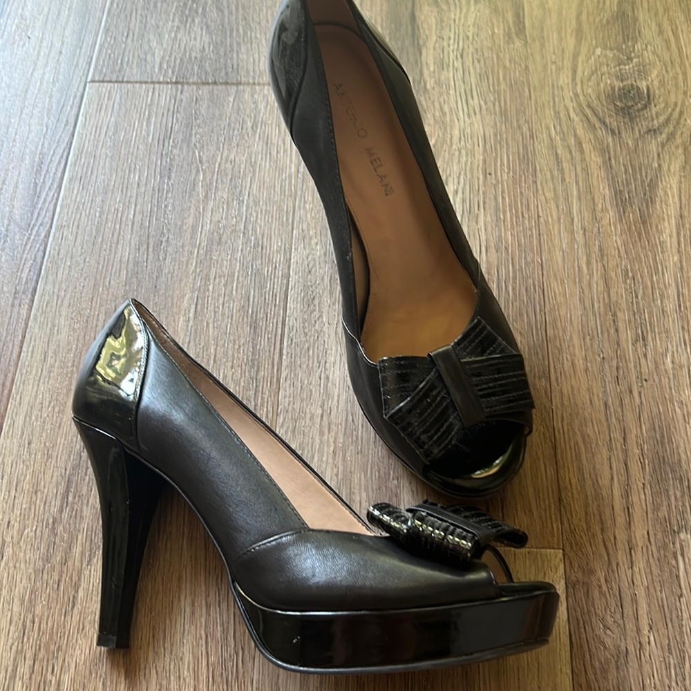 Antonio Melani Black Peep Toe Pumps Size 9